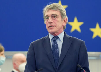 Sassoli: Να βγούμε από την κρίση πιο ενωμένοι και πιο δίκαιοι