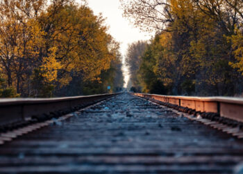 Connecting Europe Express: Ο Σιδηρόδρομος πρωταγωνιστεί στην Ε.Ε.