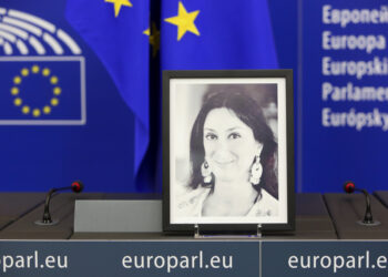 Το ΕΚ εγκαινιάζει το βραβείο δημοσιογραφίας Δάφνη Καρουάνα Γκαλιζία