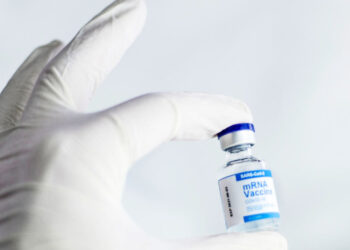 E.Ε.: Θα διανείμει 200 εκ. εμβόλια COVID-19 στις αναπτυσσόμενες χώρες