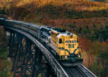 Διαγωνισμός για την προώθηση του σιδηροδρομικού τουρισμού