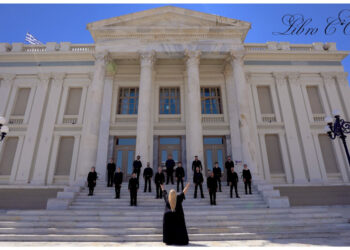 Ημέρες Θάλασσας: Ο “Ύμνος στην ελευθερία” με το Πειραϊκό Φωνητικό Σύνολο Libro Coro