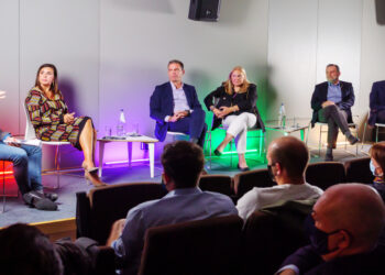 «ΛΟΑΤΚΙ+ και Εργασία»: Για έναν εργασιακό χώρο χωρίς διακρίσεις