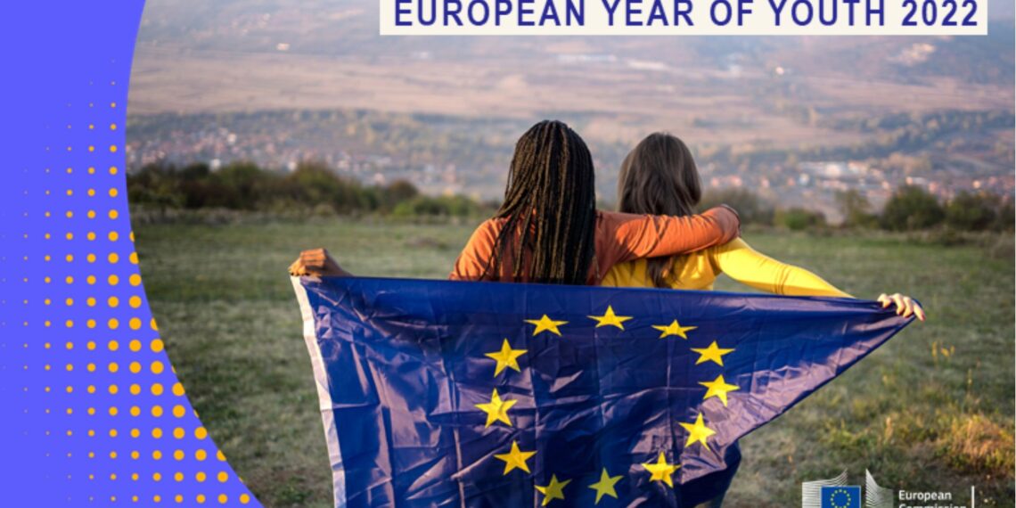 DiscoverEU: Περισσότερες από 60.000 ταξιδιωτικές κάρτες σε νέους