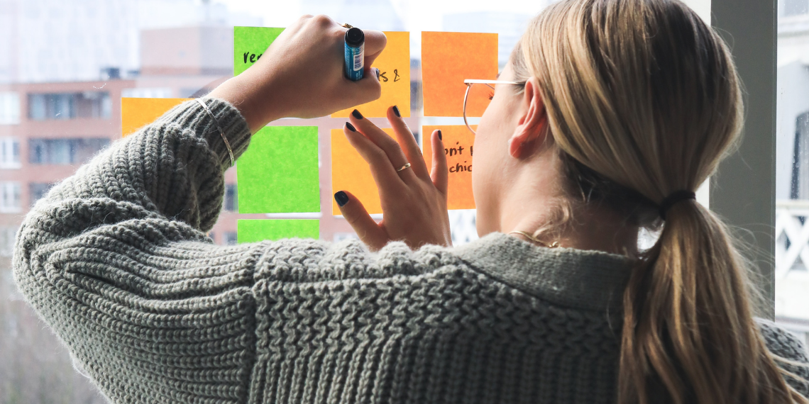 Ευρωκοινοβούλιο: Να δίδεται αμοιβή για την πρακτική άσκηση ή την μαθητεία των νέων