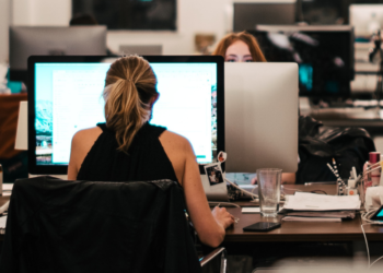 Χώροι Εργασίας: Αυστηρότεροι κανόνες για τις καρκινογόνες ουσίες από το Ευρωκοινοβούλιο