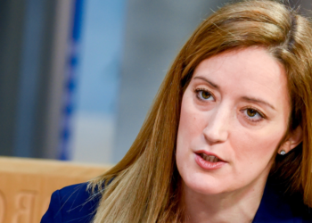 Metsola: Καταδικάζουμε έντονα την αδικαιολόγητη επίθεση της Ρωσίας στην Ουκρανία