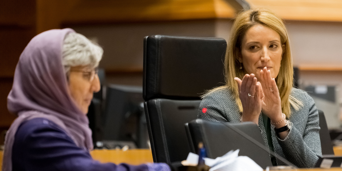 Το E.K. ζητά από τους Ταλιμπάν να σεβαστούν τα δικαιώματα των γυναικών