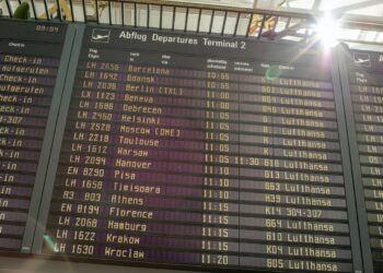 Ταξίδια εντός της ΕΕ: Νέοι κανόνες για τα πιστοποιητικά εμβολιασμού