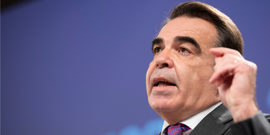 Μ. Σχοινάς: Όλοι οι άνθρωποι που φεύγουν από την Ουκρανία θα έχουν προστασία στην ΕΕ