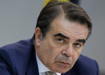 Μ. Σχοινάς: Πρόσβαση σε υγεία – εκπαίδευση – εργασία για εκατομμύρια Ουκρανούς