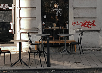 ΕΕ-Ελλάδα: 100 εκ. για τη στήριξη των επιχειρήσεων που πλήττονται από τον κορονοϊό