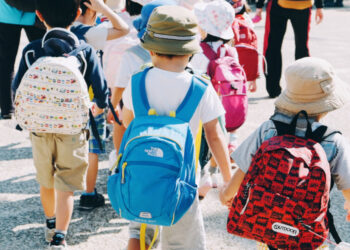 Η ΕΕ ζητά την άποψη των εκπαιδευτικών για τη μάθηση εκτός τάξης