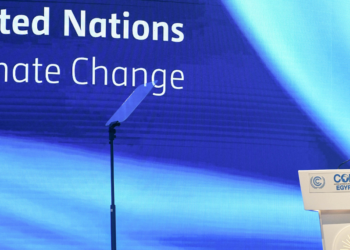 Πρόεδρος Φον ντερ Λάιεν στην COP27: Η ΕΕ δεν θα υποχωρήσει στη δράση της για το κλίμα