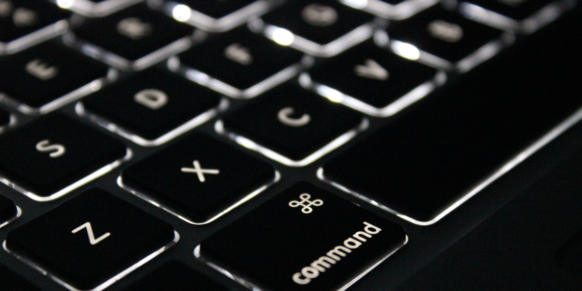 Σας αρέσουν οι κανόνες για τους αλγόριθμους και το διαδίκτυο; Ελάτε να εργαστείτε στην ΕΕ