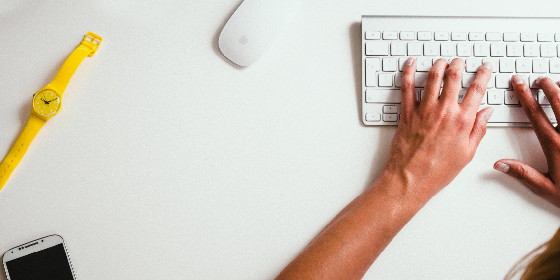 148 ιστότοποι που λειτουργούν στην ΕΕ χρησιμοποιούν παραπλανητικές τακτικές