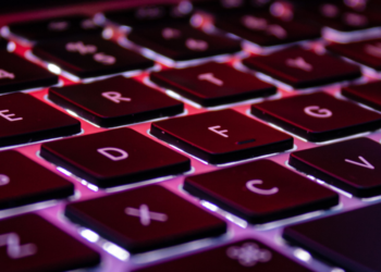 Πρόγραμμα Απόκτησης Εργασιακής Εμπειρίας για 3.900 άνεργους νέους με συγχρηματοδότηση της ΕΕ