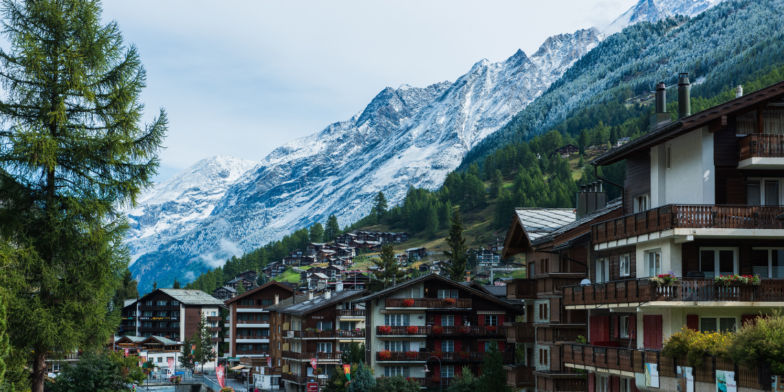 Ελβετικές Άλπεις: Ρεκόρ εβδομηκονταετίας οι υψηλές θερμοκρασίες… Χάνουν τη χειμερινή τους παγοκάλυψη