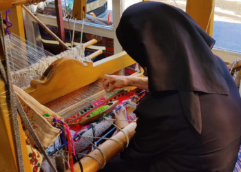 Ταμείο Ανάκαμψης: Χρηματοδότηση στήριξης της ελληνικής χειροτεχνίας σε υφαντική & κεραμική