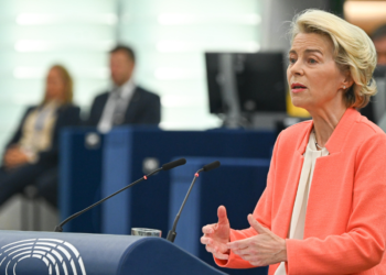 Ούρσουλα φον ντερ Λάιεν: Στο χάος των ακραίων καιρικών συνθηκών Ελλάδα και Ισπανία