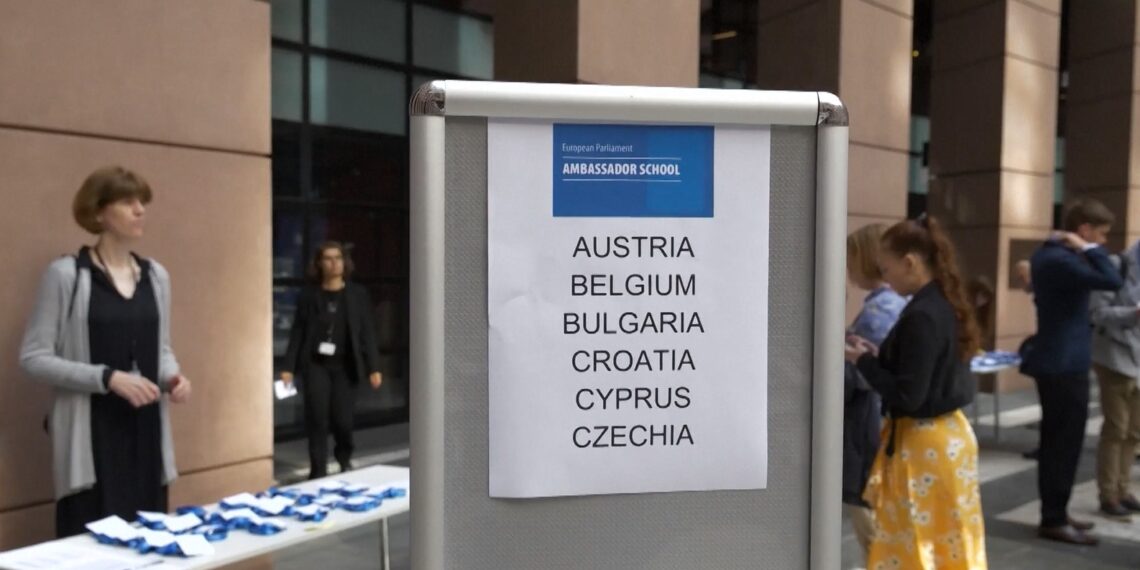 Τα Ελληνικά Σχολεία που επιλέχθηκαν ως Πρεσβευτές του Ευρωπαϊκού Κοινοβουλίου