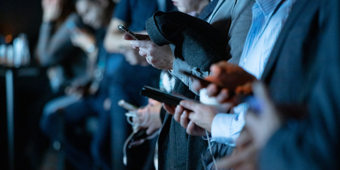 Ευρωκοινοβούλιο: Ζητά πιο αυστηρή νομοθεσία για την πολιτική διαφήμιση και επικοινωνία