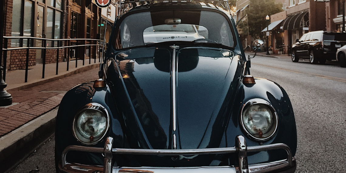 Ευρωκοινοβούλιο: Ψηφίζει νέους κανόνες για μείωση εκπομπών ρύπων από τις οδικές μεταφορές