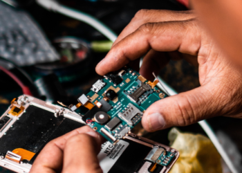 Επισκευή αντί αγορά: Κίνητρα στους καταναλωτές για να επισκευάζουν και όχι να αγοράζουν νέα προϊόντα