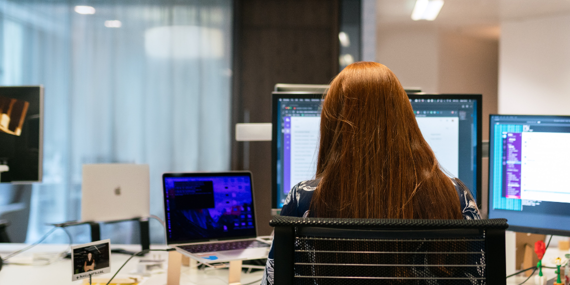 Σε Île-de-France & Μαδρίτη οι περισσότεροι εργαζόμενοι στην υψηλή τεχνολογία… Στη Θεσσαλία οι λιγότεροι