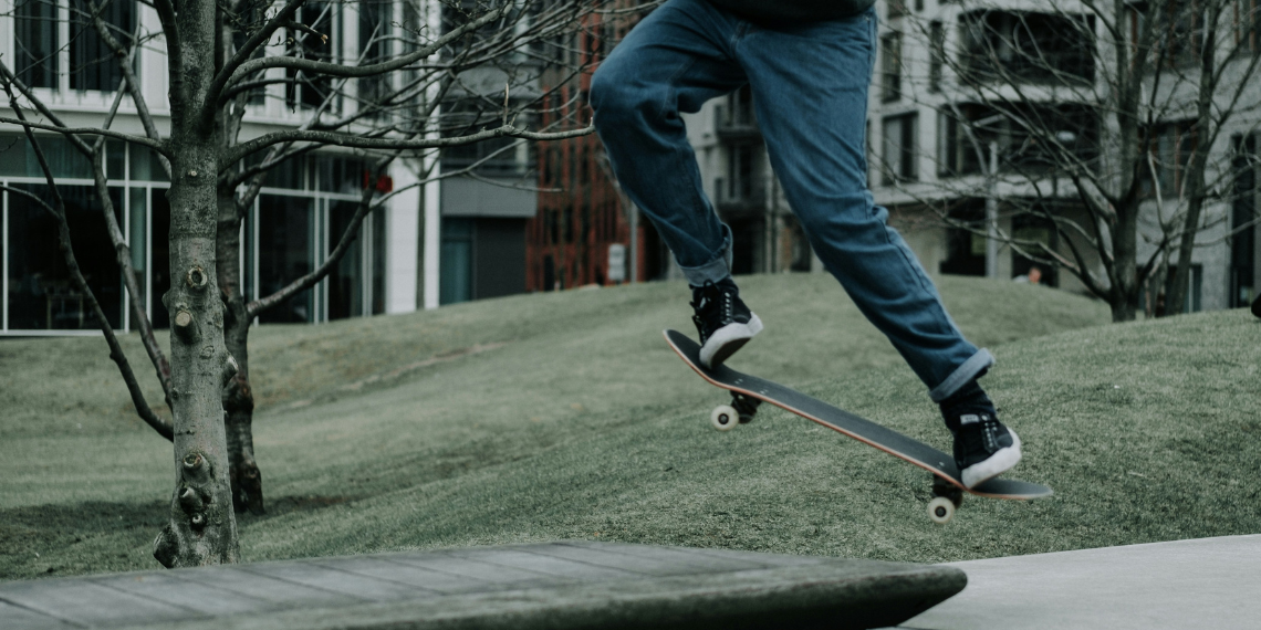 Οι νέοι ηλικίας έως 18 ετών αποτελούν το 18% του πληθυσμού της ΕΕ…