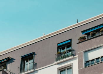 Οι πωλήσεις κατοικιών για το 2023 σημείωσαν πτώση σε 13 χώρες της ΕΕ