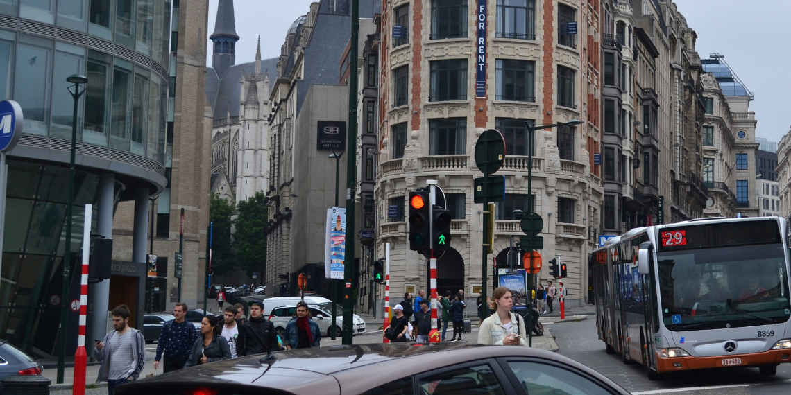 ΕΕ: Εκστρατεία ενημέρωσης για τα δικαιώματα αλλά και τα οφέλη της ιθαγένειας της ΕΕ