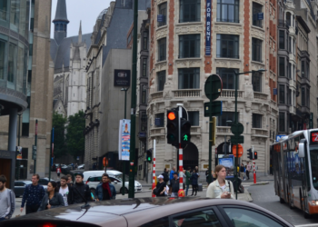 ΕΕ: Εκστρατεία ενημέρωσης για τα δικαιώματα αλλά και τα οφέλη της ιθαγένειας της ΕΕ