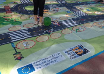 Το Europe Direct Piraeus με το Ι.Ο.ΑΣ. Πάνος Μυλωνάς στο Δημοτικό Σχολείο Σεληνίων