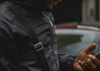 ΕΕ: Το 95% των νοικοκυριών στις πόλεις -και το 91% στις αγροτικές περιοχές- έχουν πρόσβαση στο διαδίκτυο