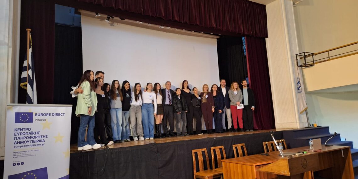 Ημερίδα για την Ελευθερία του Τύπου με το Σχολείο EPAS “Θεμιστοκλής”